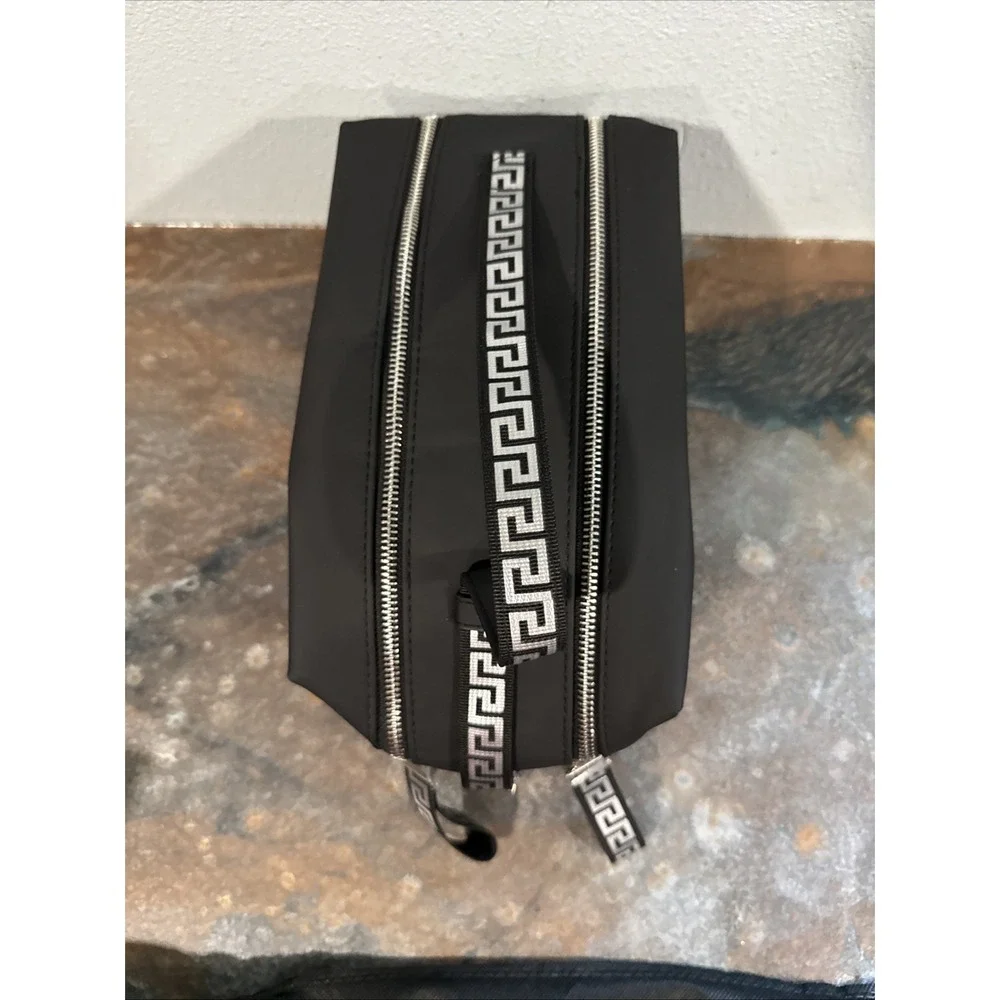 NWOT Versace Parfums Black Double Zip Toiletry Travel Bag Greek Key Strap